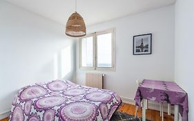 Appart Lumineux A Emplacement Ideal Refait A Neuf